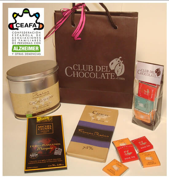 Las tres S del Chocolate: Selecto, Sano y Solidario. Chocolate para la MEMORIA Peso producto: 520 gr Degustación de chocolate gourmet y donativo para CEAFA Disfruta del mejor chocolate negro y colabora con los familiares de enfermos de Alzheimer Las tres S del Chocolate: Selecto, Sano y Solidario. Chocolate para la MEMORIA Peso producto: 520 gr Degustación de chocolate gourmet y donativo para CEAFA Disfruta del mejor chocolate negro y colabora con los familiares de enfermos de Alzheimer