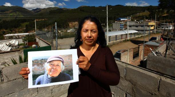 Desaparecidos Alzheimer. Drama familiar que nos recuerda lo vulnerables que somos Mery Vinueza realiza hoy una misa, en Cotocollao, para recordar a su mamá desaparecida. Foto: EL COMERCIO